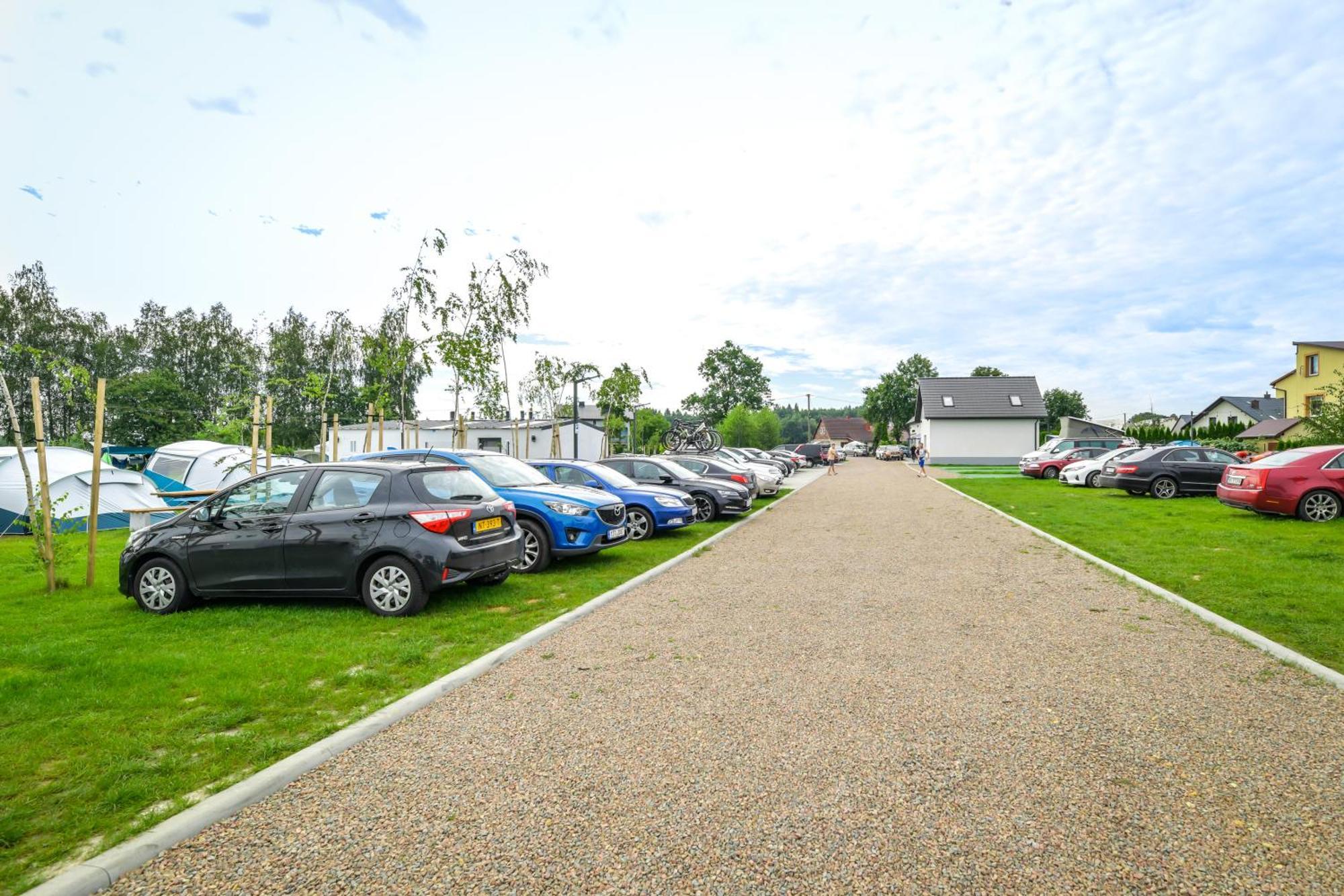 Kempingzator Apartamenty Extérieur photo