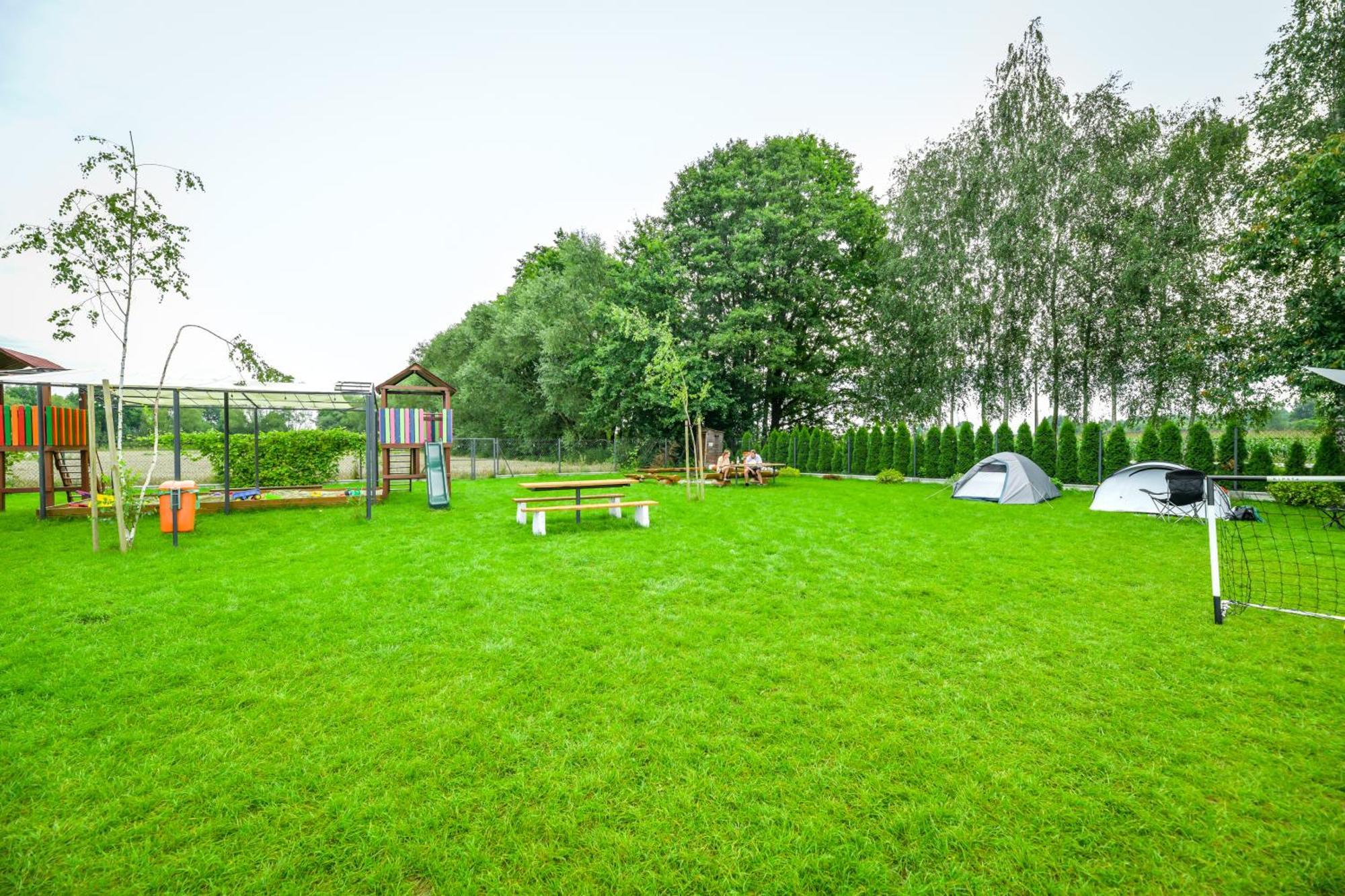 Kempingzator Apartamenty Extérieur photo